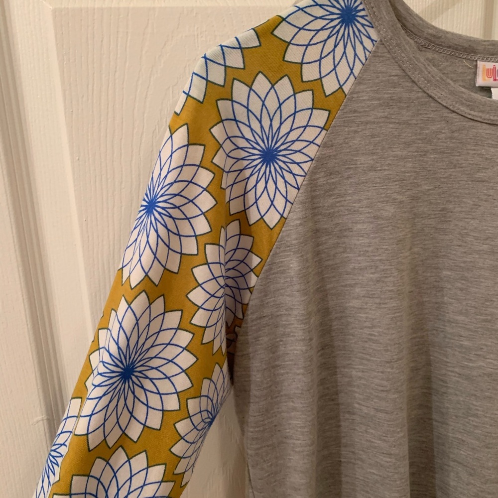 LuLaRoe Randy - Picture 4 of 4